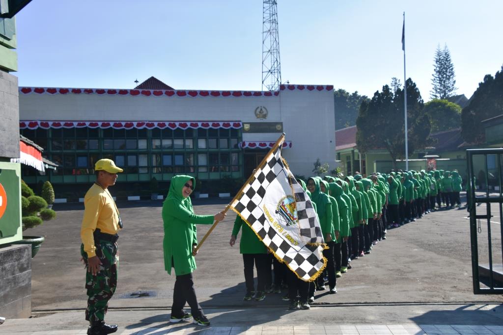 Jalin Rasa Kekeluargaan Antar Persit Koorcabrem 073